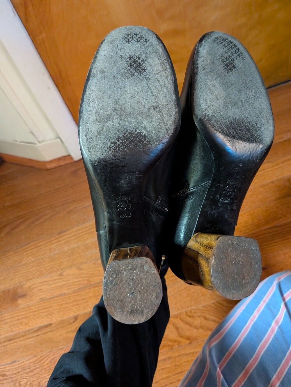 Tory Burch Raya Boots - Picture 3 of 7
